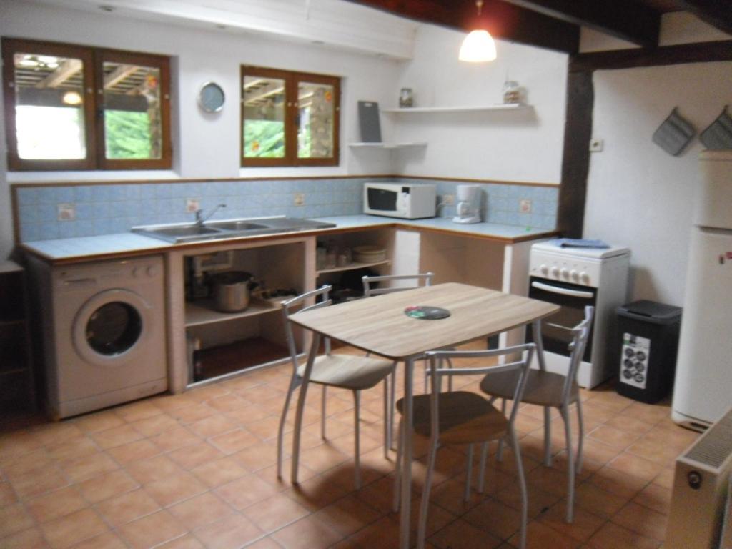 La Mini Ferme De Maelou Villa Sermaises Екстериор снимка