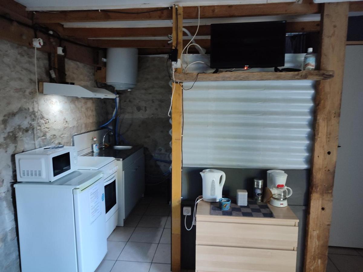 La Mini Ferme De Maelou Villa Sermaises Екстериор снимка