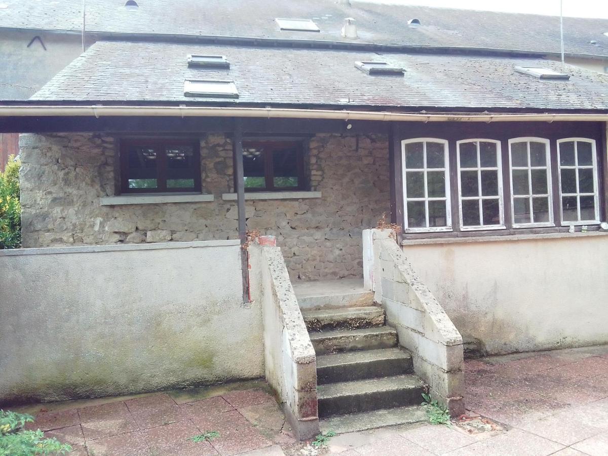 La Mini Ferme De Maelou Villa Sermaises Екстериор снимка
